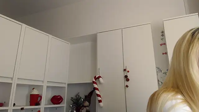 _karolynesyera_ - _karolynesyera_'s free webcam