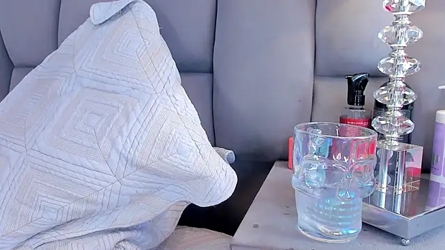 AliceStevens_ webcam