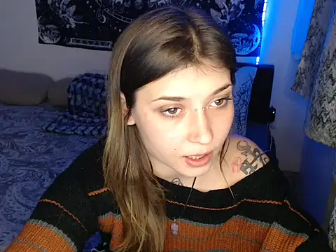 AlienforTwenty webcam