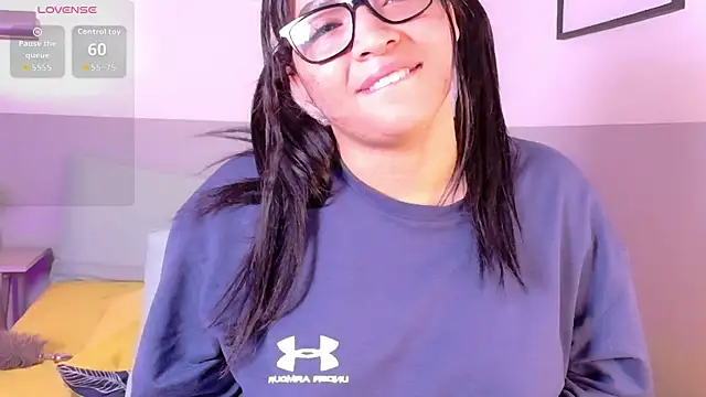 drooling4daddy - Drooling4daddy's free webcam - UK Sex Cams