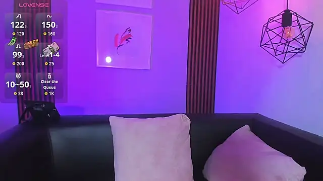 Nahiajhonson_ webcam