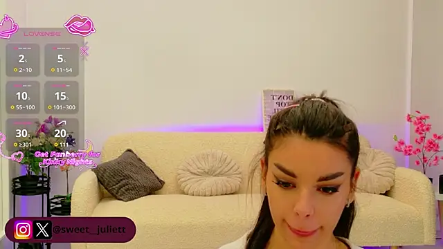 jelly__beanss's Stripchat show and profile