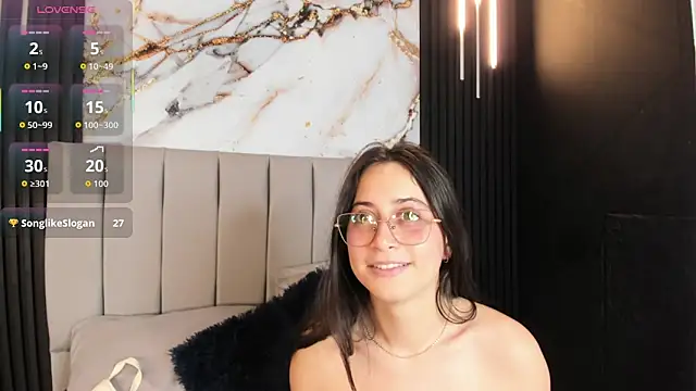 SophieeMoore webcam