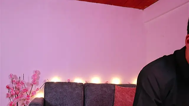 kathieandpovcock1 - Kathieandpovcock1's free webcam - UK Sex Cams