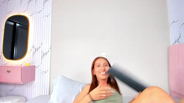 vannepettite_ webcam