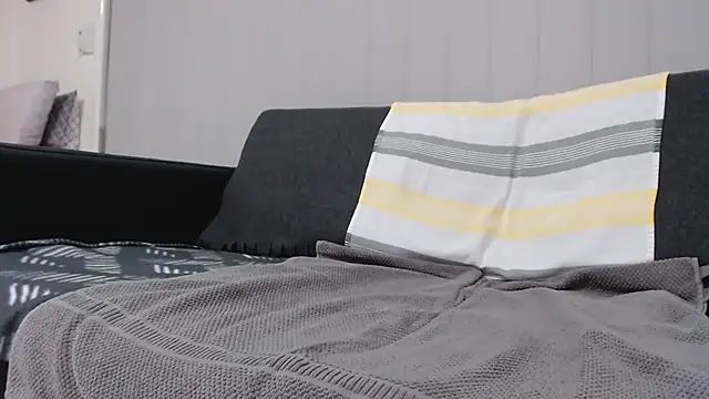 lilchristian@xh webcam