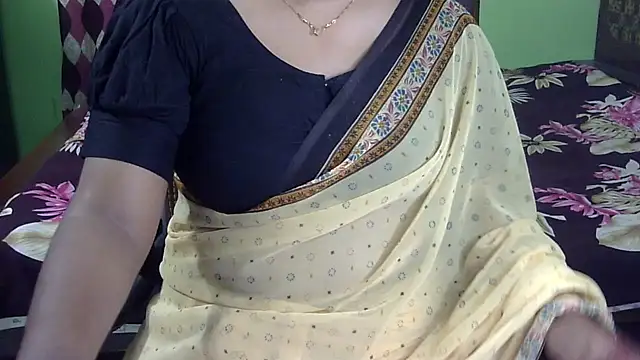 BengaliQueenStar webcam