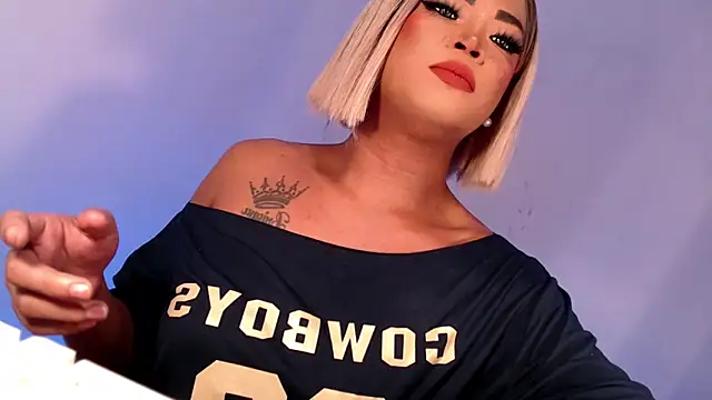 MissCalista_butler webcam