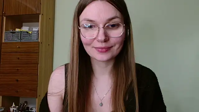 looveellyx - LooveELLYx's free webcam - UK Sex Cams