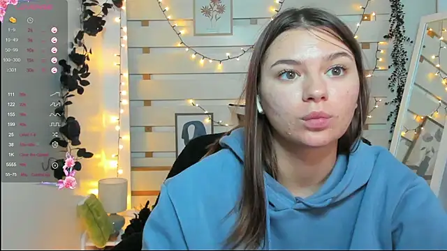 Josephine_Kiss webcam