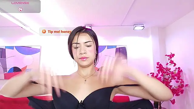 Bunnie_star webcam stripchat model stream image