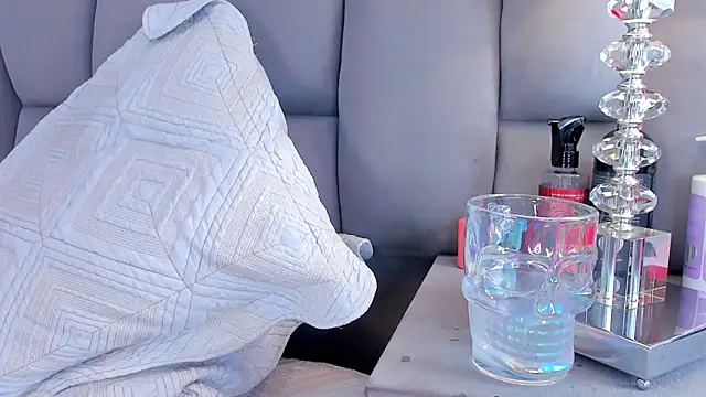 AliceStevens_ webcam