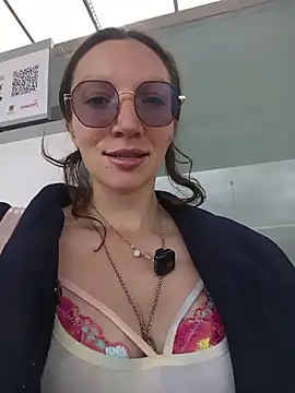 lucy_colee - Lucy_colee's free webcam