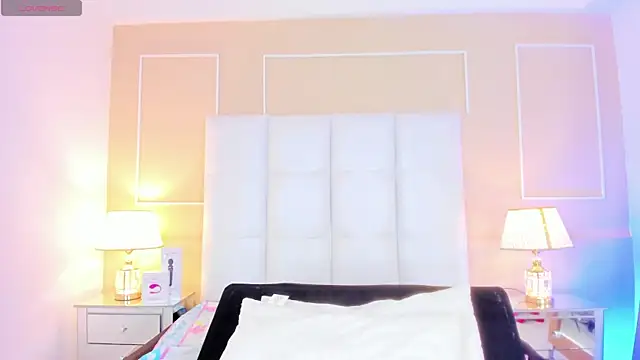 Dolly_Dirty_Squirrt webcam