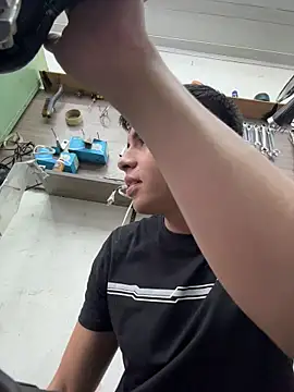 johan_stick (M young) - 👋🍑x30😳