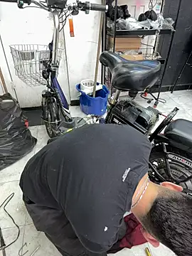 johan_stick (M young) - 👋🍑x30😳