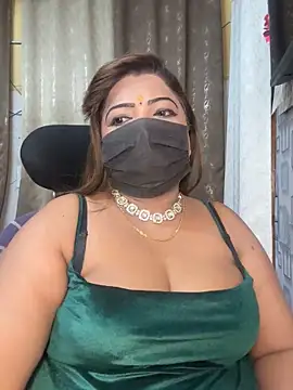 Webcam Model (GEET-LOVE)  is live.Free join now!