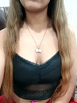priyanka_slim