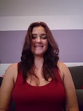 Webcam Model (MiaRides19)  is live.Free join now!