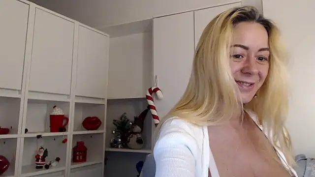 _karolynesyera_ webcam