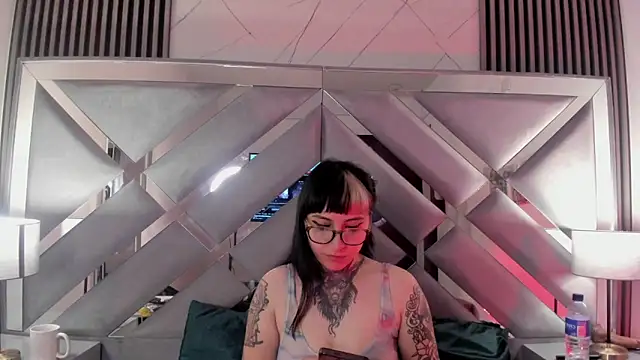 Ravenna666_ webcam stripchat model stream image