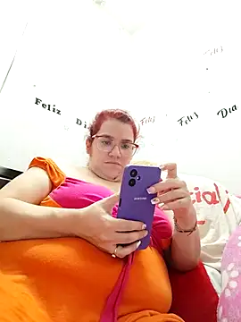 karlythoth@xh webcam