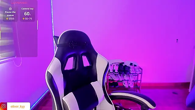 oliver_kyy webcam