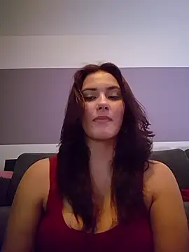 miarides19 - MiaRides19's free webcam - UK Sex Cams