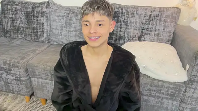 andy_belier23 (M twink) - cum show