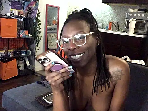 littyleesh1 webcam