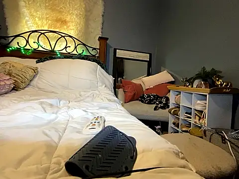 queenkelly1234 - Queenkelly1234's free webcam - UK Sex Cams