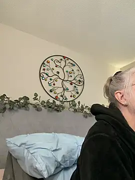 Kaitlyn_Winters webcam