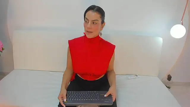 Ada_Monroe10 webcam stripchat model stream image