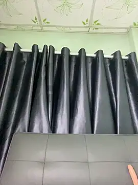 Webcam Model (Ly_Chuppy)  is live.Free join now!