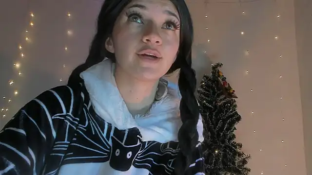 ms_pickless (F young) - Open pussy close up