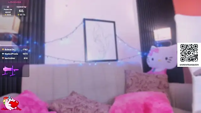 sirenita_petitexoxo (F teen) - fingers in the soft pussy