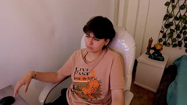 nathaly_ds - Nathaly_ds's free webcam - UK Sex Cams