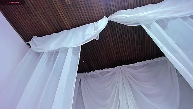 Webcam Model (kym_valery)  is live.Free join now!