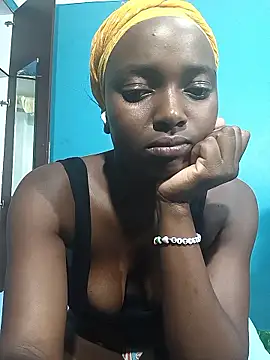 ShyNaughtyBabe webcam