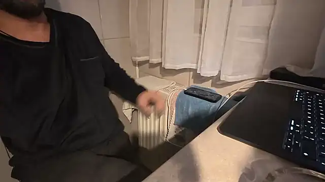 tarkan1 - TARKAN1's free webcam - UK Sex Cams