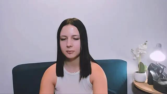 TaliaAdorable webcam