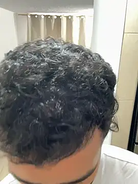 liam_bronw's live cam