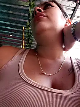 latina_sexy1 (G young) - Make me happy and hot