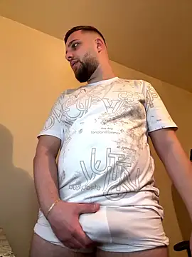 kingadonisss (M twink) - CUM WITH  #LOVENSE 😈