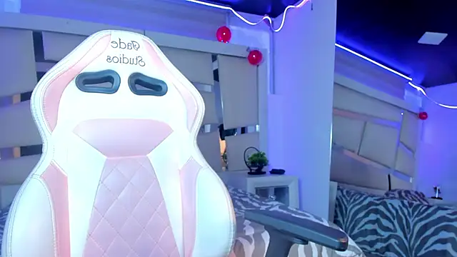 Molly_meow_js webcam