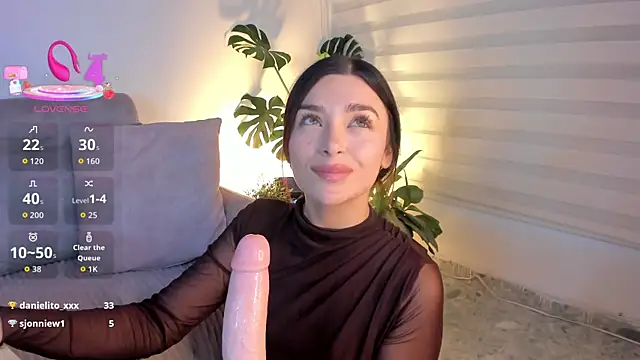 estrer_collins - Estrer_collins's free webcam - UK Sex Cams