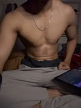 BadBoyBeast Live Webcam on Stripchat