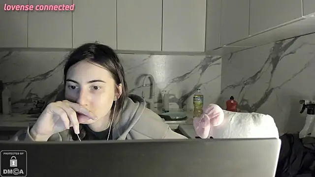 ayesha_thebestt - Ayesha_Thebestt's free webcam - UK Sex Cams