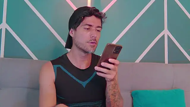 Adam_MillanFF webcam