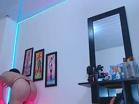 natashat_lorent webcam